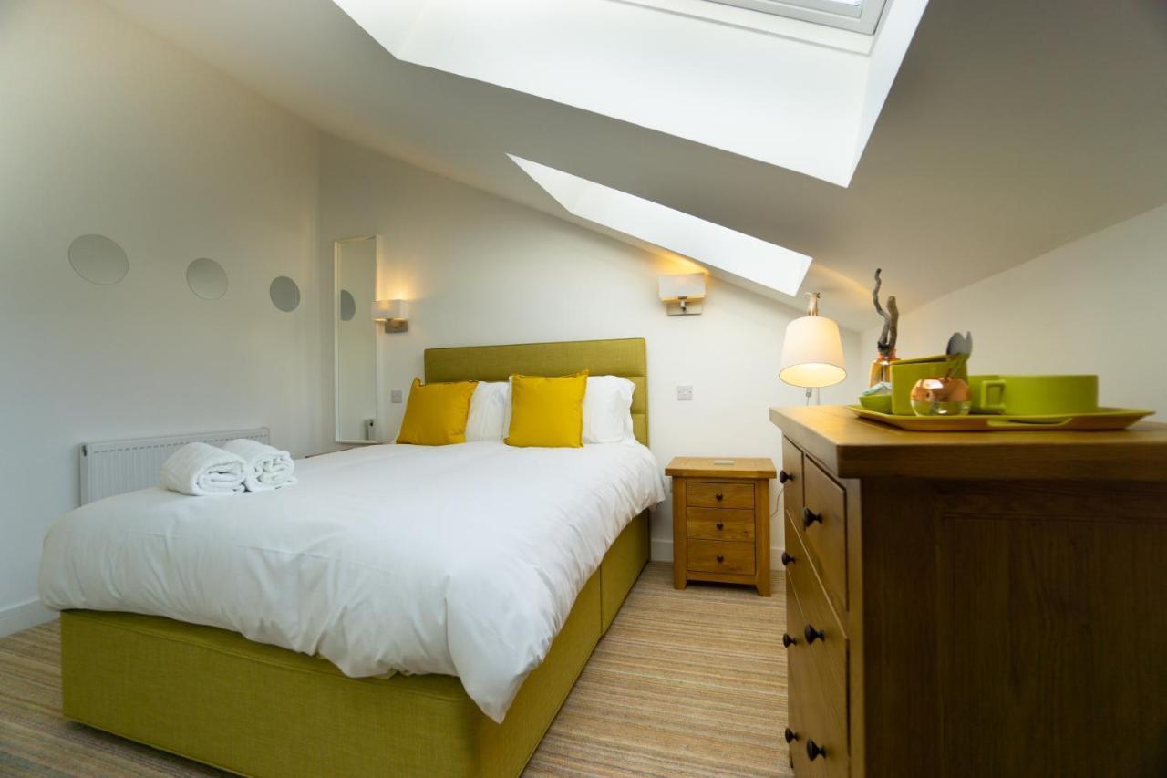 Largigi Rooms, Close To The Beach And Town Centre, Parking Available 라임레지스 외부 사진
