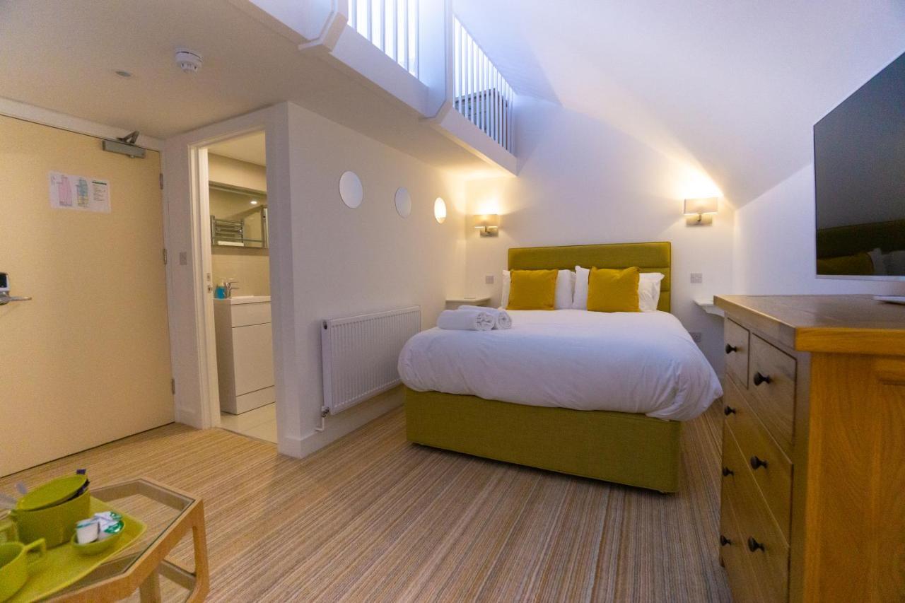Largigi Rooms, Close To The Beach And Town Centre, Parking Available 라임레지스 외부 사진